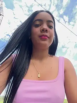 NAUGHTY LITTLE 18 online show from 04.08.26