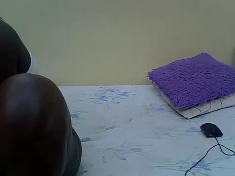 Freakycillia online show from 06.13.26