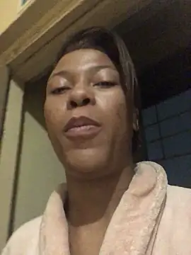 Kylie Hairy Bbc online show from 10.11.25