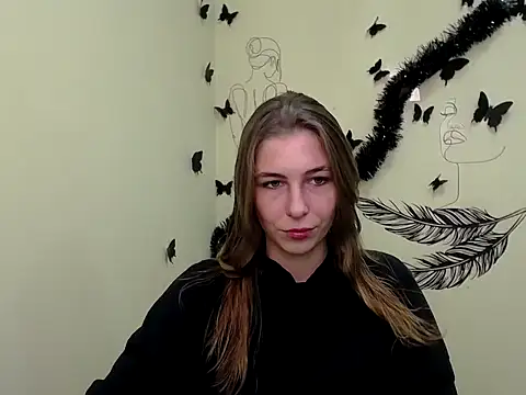 Snapshot of StrangerGi chatting on 12.21.24 StrangerGi online show from 12.21.24