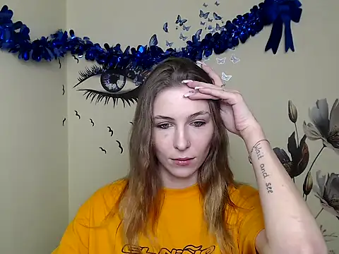 Snapshot of StrangerGi chatting on 01.16.25 StrangerGi online show from 01.16.25