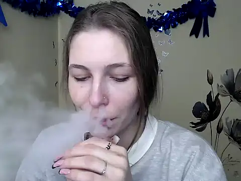 Snapshot of StrangerGi chatting on 02.15.25 StrangerGi online show from 02.15.25