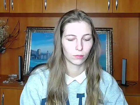 Snapshot of StrangerGi chatting on 12.14.25 StrangerGi online show from 12.14.25