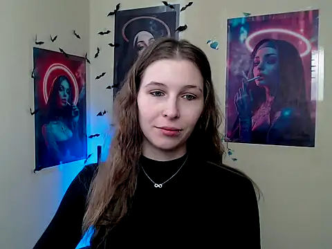 Snapshot of StrangerGi chatting on 02.06.26 StrangerGi online show from 02.06.26