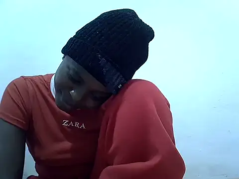 Snapshot of dirtyshowgirl chatting on 05.19.26 dirtyshowgirl online show from 05.19.26