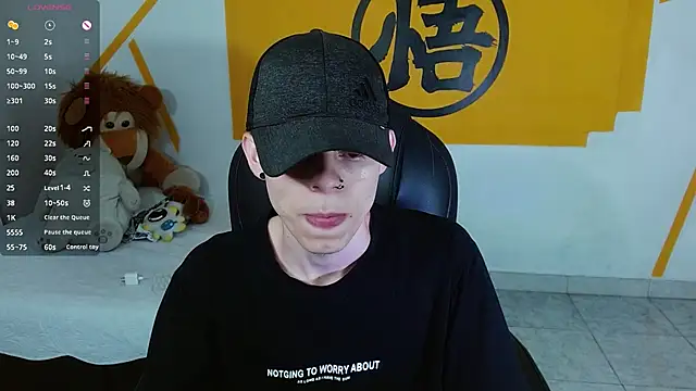 Snapshot of Matthew_Boy_ chatting on 01.19.25 Matthew Boy  online show from 01.19.25