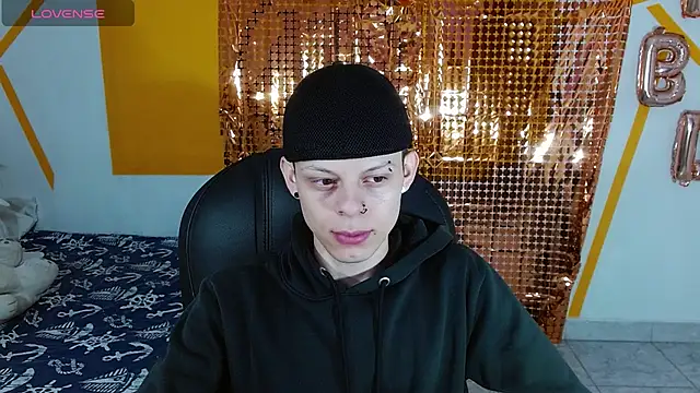 Snapshot of Matthew_Boy_ chatting on 01.25.25 Matthew Boy  online show from 01.25.25