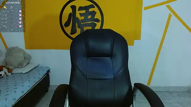 Snapshot of Matthew_Boy_ chatting on 02.13.25 Matthew Boy  online show from 02.13.25