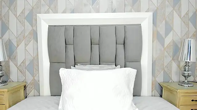 anais cooper online show from 02.12.25