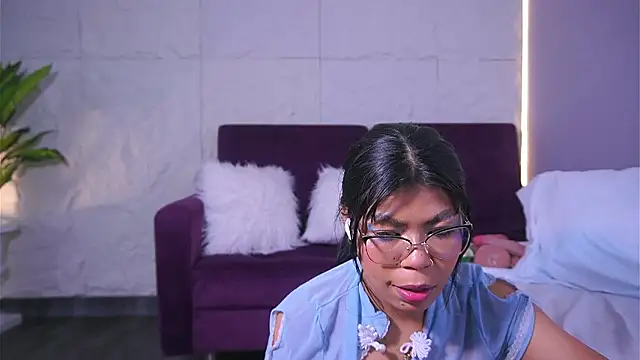 Snapshot of CailynBrowm chatting on 02.01.26 CailynBrowm online show from 02.01.26