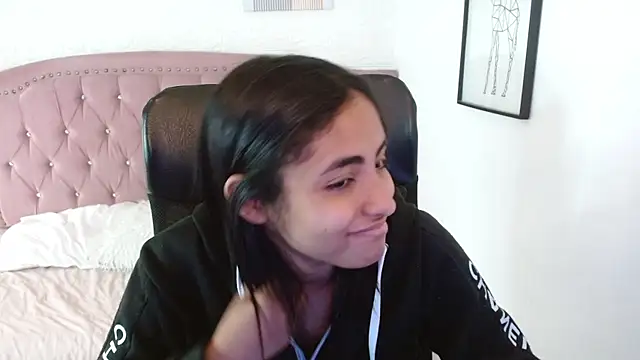 shaneelle online show from 11.08.25