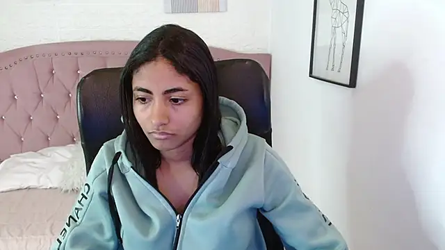 shaneelle online show from 11.10.25