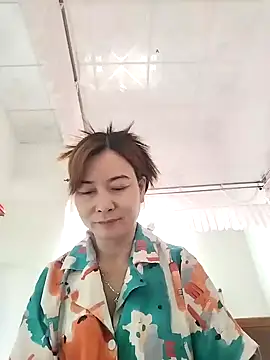 Sexy-ladyboobs20 online show from 12.28.24