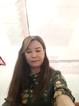 Sexy-ladyboobs20 online show from 12.29.24