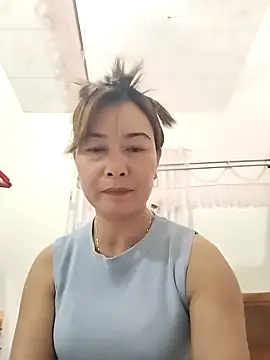 Sexy-ladyboobs20 online show from 01.01.25