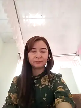 Sexy-ladyboobs20 online show from 01.14.25