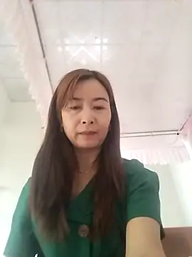 Sexy-ladyboobs20 online show from 02.17.25