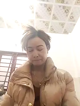 Sexy-ladyboobs20 online show from 03.19.25