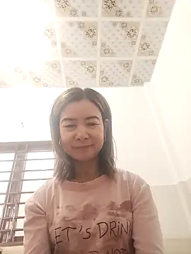 Sexy-ladyboobs20 online show from 09.30.25