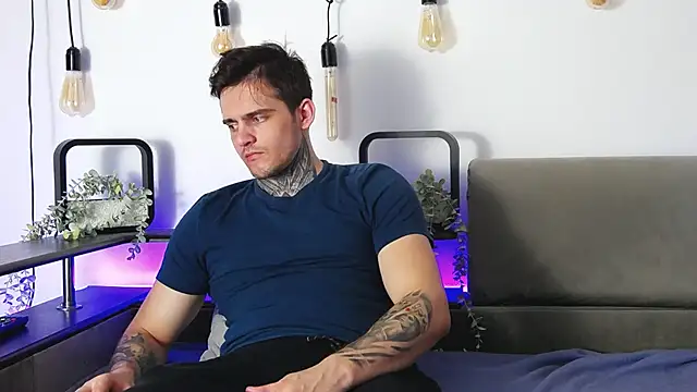 CarterCole online show from 01.31.25