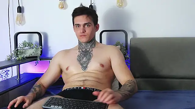 CarterCole online show from 02.01.25