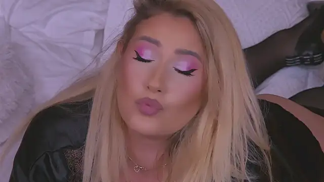 OndinaNoir online show from 02.15.25