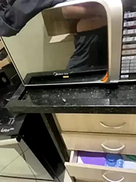 Maurob18 online show from 10.21.25