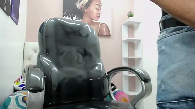 Noha scott online show from 12.07.24