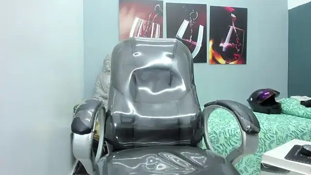 Noha scott online show from 02.27.25