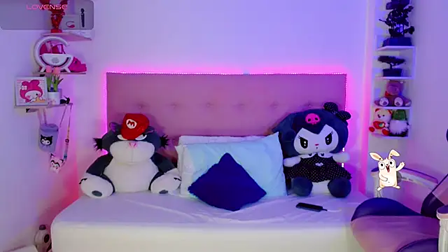 Snapshot of Kylie_brokee chatting on 03.08.25 Kylie brokee online show from 03.08.25