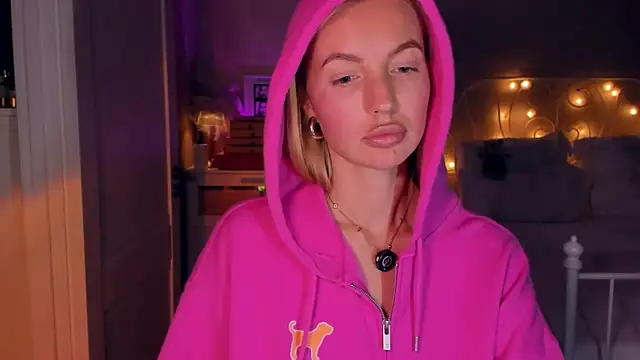 aestetick online show from 04.09.26
