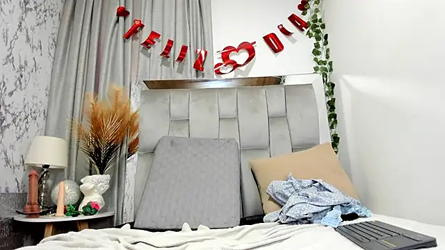  Marcela   online show from 02.28.25