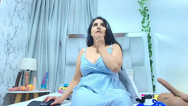  Marcela   online show from 10.23.25