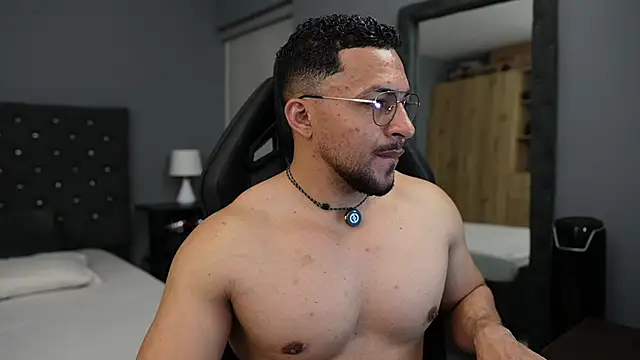 Martin Logan online show from 04.10.26