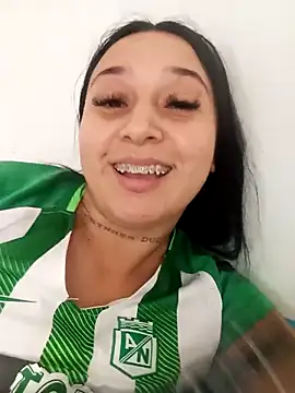 Juanamd1 online show from 04.14.26