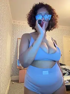 nolotymfcXo online show from 02.19.26