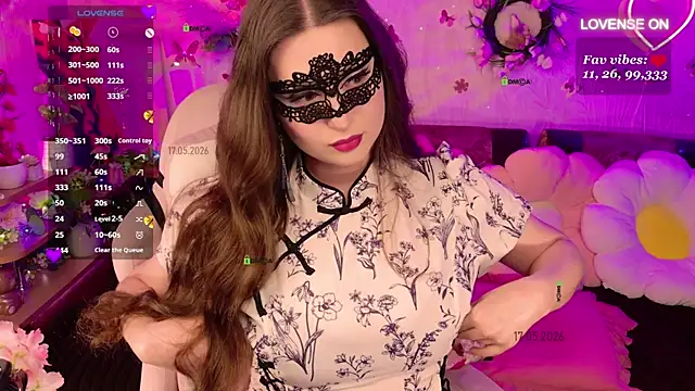 Miss SweetPeach online show from 05.17.26