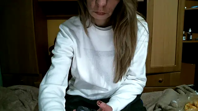 Snapshot of DennisXCaroll chatting on 01.11.25 DennisXCaroll online show from 01.11.25