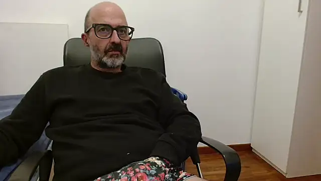 newsimo74 online show from 11.04.25