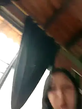 Snapshot of SamaraJay1 chatting on 11.15.25 SamaraJay1 online show from 11.15.25