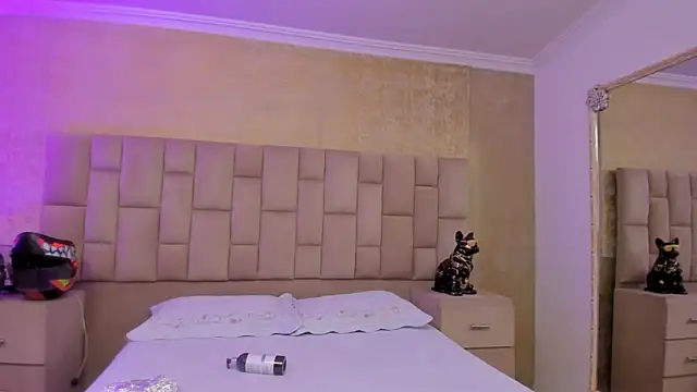 Snapshot of EmmaTorres_ chatting on 01.29.25 EmmaTorres online show from 01.29.25