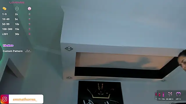 Snapshot of EmmaTorres_ chatting on 02.20.25 EmmaTorres online show from 02.20.25