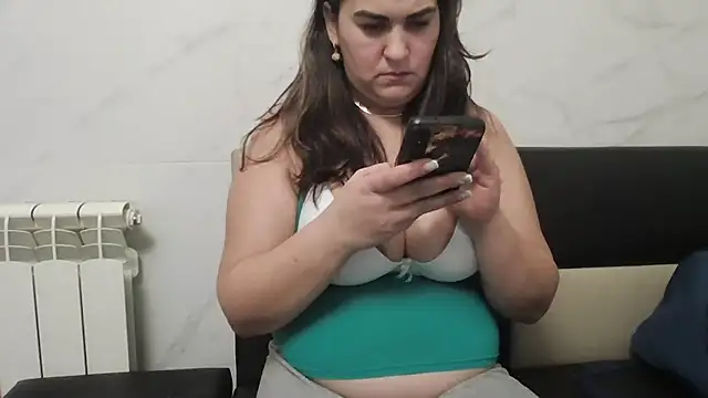 milfmomxx online show from 01.14.25