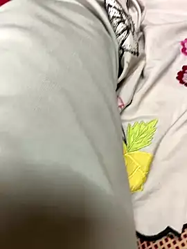 Snapshot of Jan202403 chatting on 09.14.25 Jan202403 online show from 09.14.25