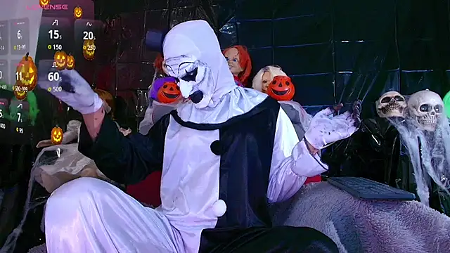 Snapshot of Veruzca_love chatting on 10.31.25 Veruzca love online show from 10.31.25