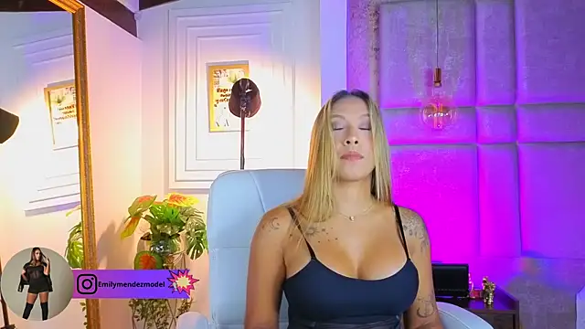 AlessiaLondon online show from 06.01.26