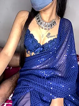 Snapshot of Suhu_love chatting on 11.16.25 Suhu love online show from 11.16.25