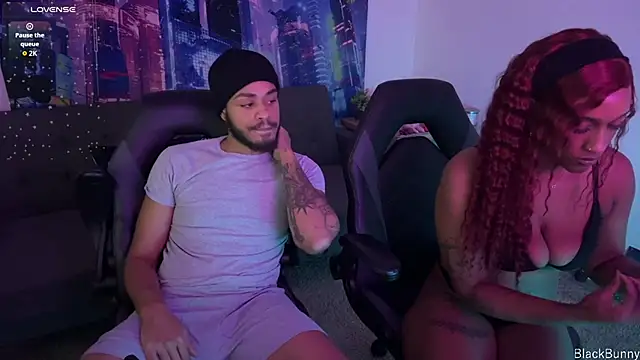 Snapshot of BlackBunny0222 chatting on 10.22.25 BlackBunny0222 online show from 10.22.25