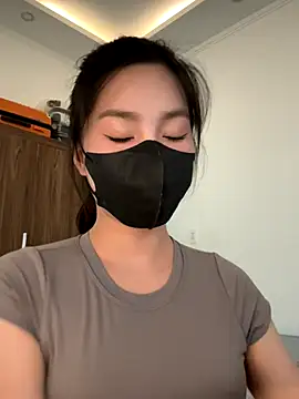 Snapshot of Lilisa_miu chatting on 10.01.25 Lilisa miu online show from 10.01.25