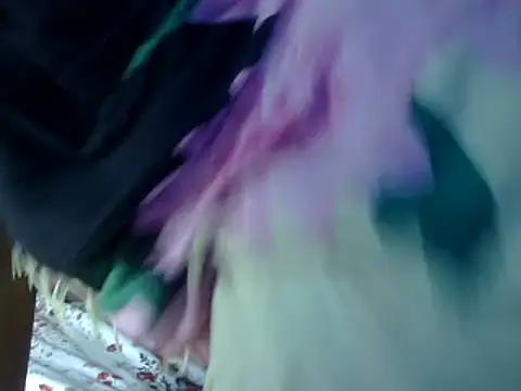 Snapshot of Beautymama chatting on 01.31.25 Beautymama online show from 01.31.25